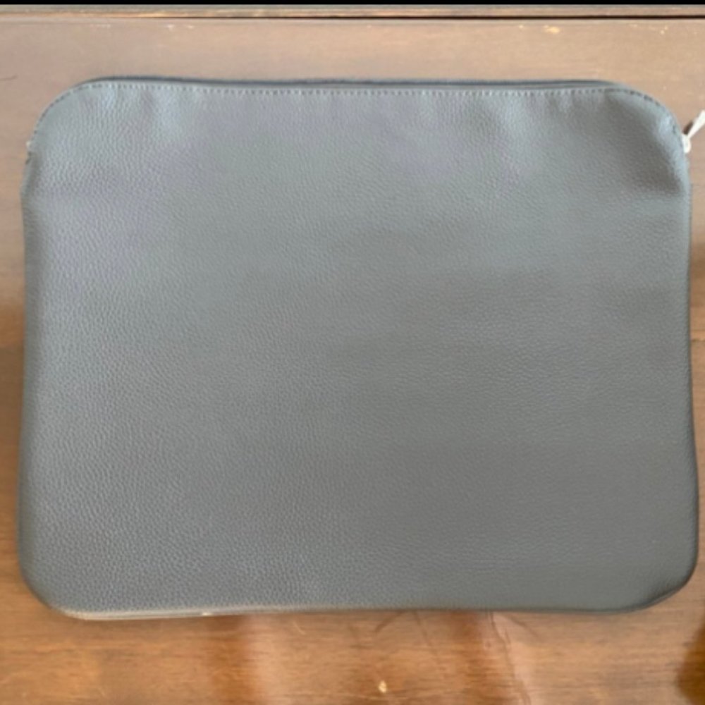 Adoption Fundraiser- Jewell by Thirty-One Laptop Sleeve